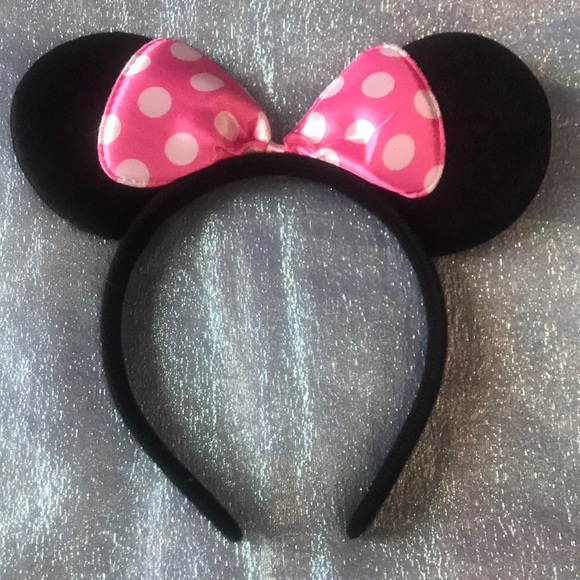 6/$15 Disney Minnie Mouse Ears Costume Headband with Pink Bow - Picture 1 of 3